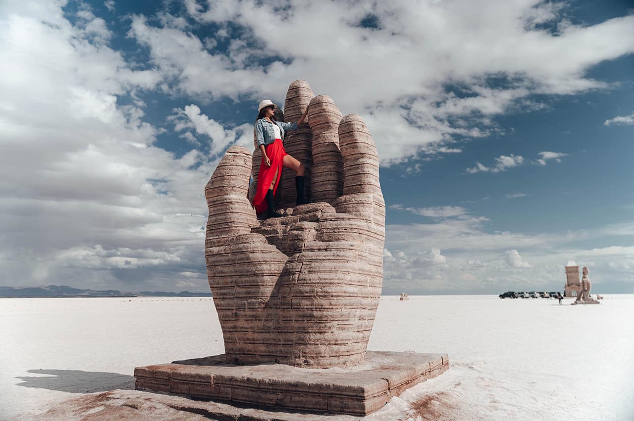 Bolivia salar de uyuni escultura