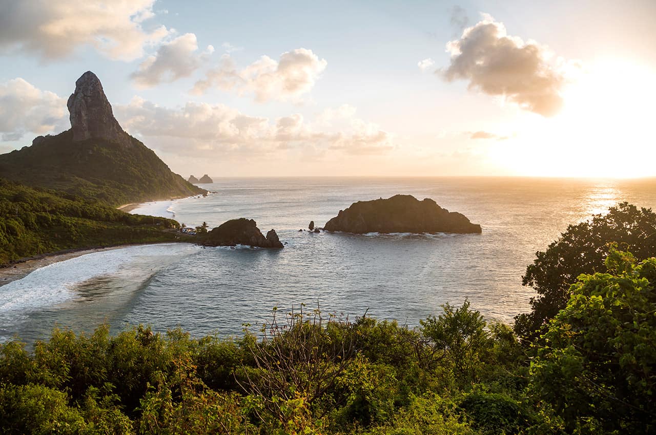 Mtur pernambuco fernando de noronha morro do pico bruno lima