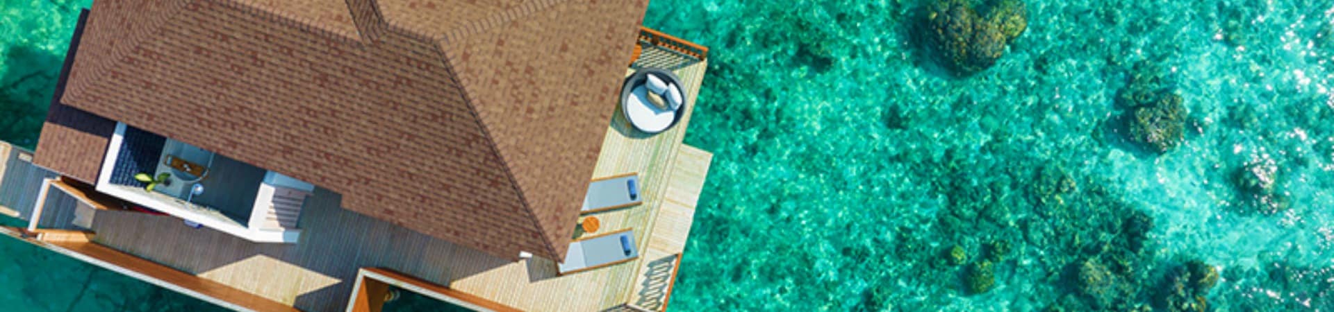 Maldivas avani overwater villa aerea
