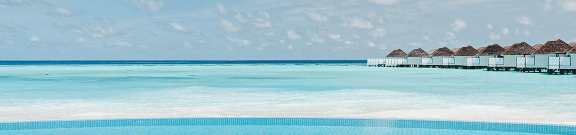 Nova maldives piscina