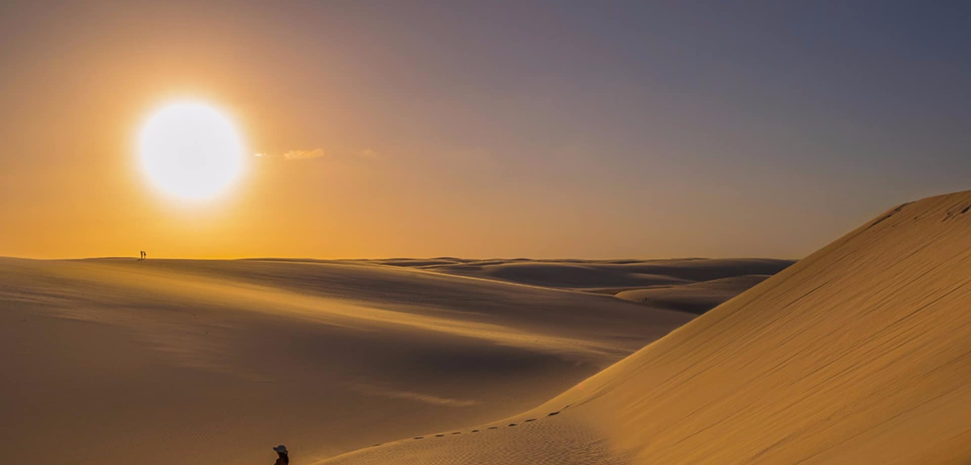 Por do sol no parque nacional lencois maranhao brasil