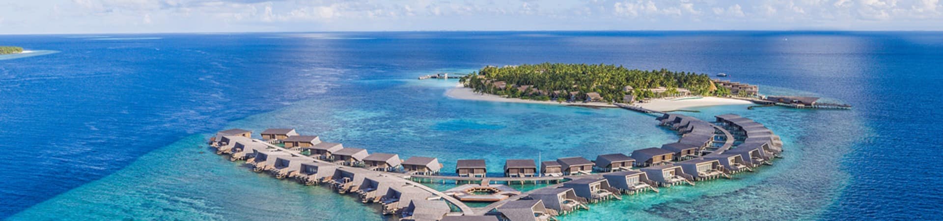 St regis maldives vommuli vista aerea