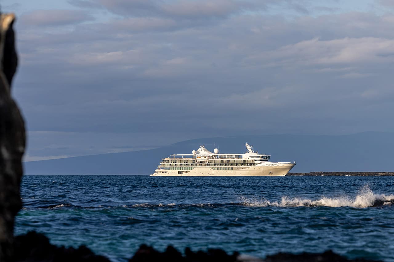 Silversea silver origin galapagos navio detalhe