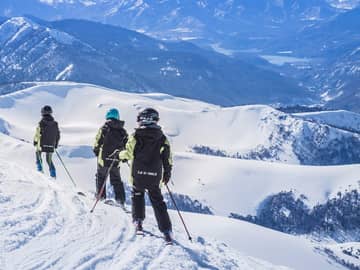 Corralco esquiadores