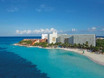 Dreams Sands Cancun Resort & Spa Dreams Sands Cancun Resort & Spa