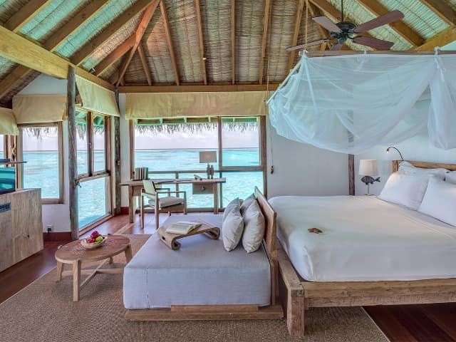 Gili lagoon villa bedroom gili lankanfushi maldives