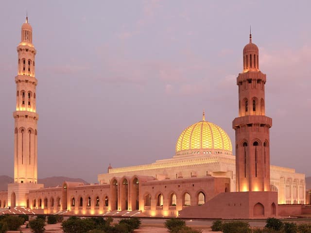 Grande mesquita em muscat