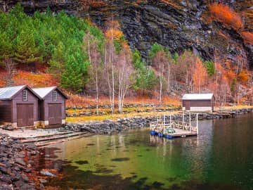 Pequena vila em Flam, Noruega