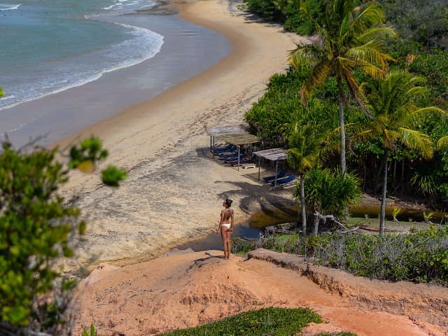 Ponta da juacema bahia caraiva vista pedra hospede