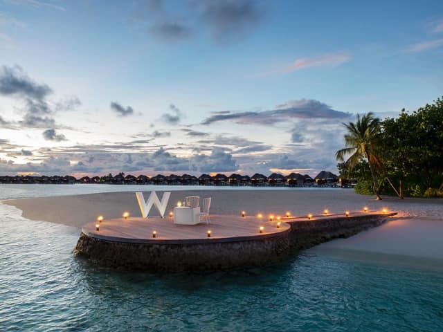 W maldives maldivas jantar romantico