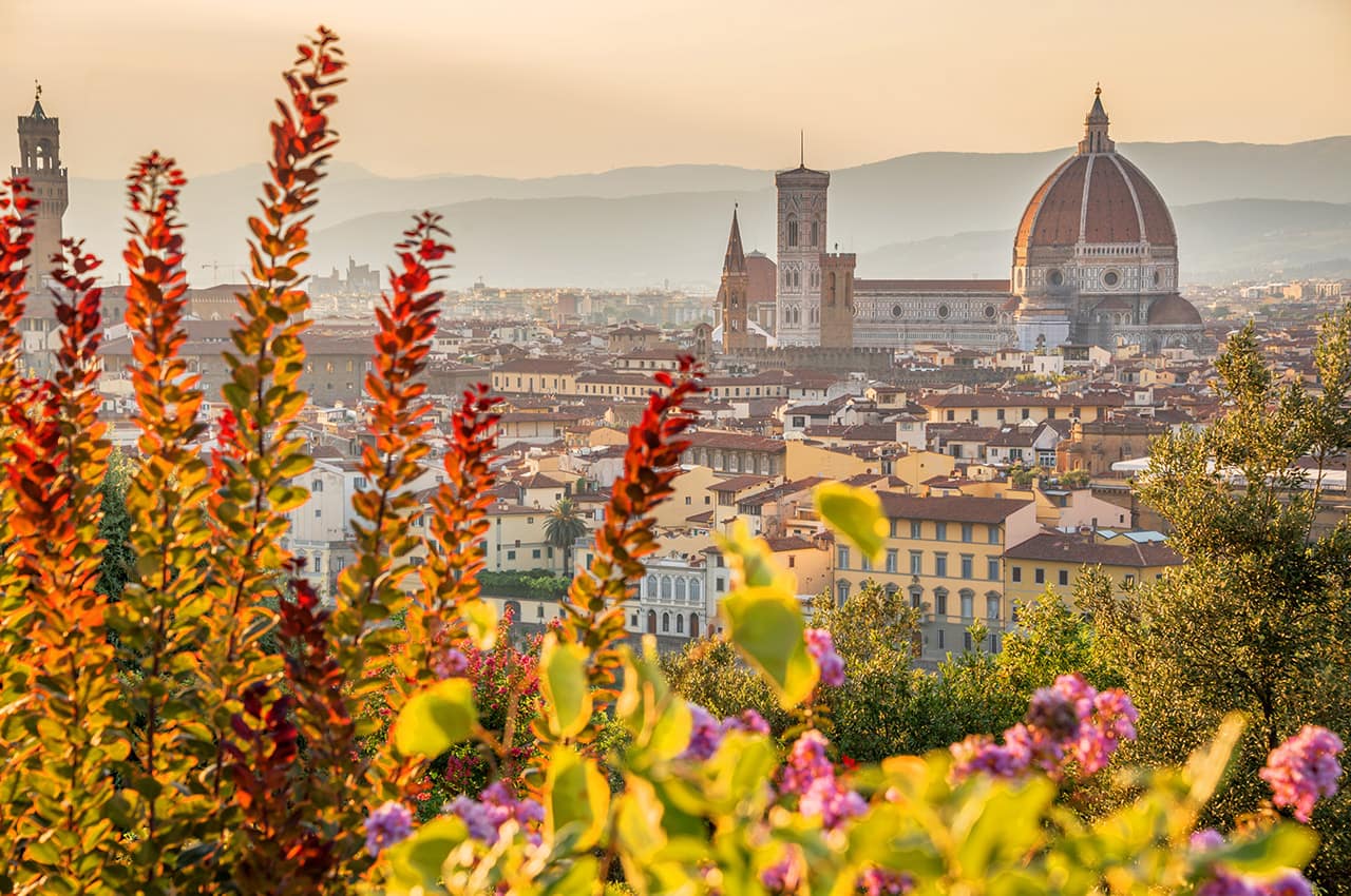 Shutterstock italia toscana vista aerea de florenca com basilica santa maria del fiore