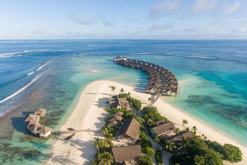 Cora cora maldives vista aerea villas sobre agua