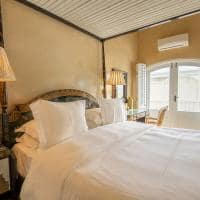 Birkenhead house standard room quarto