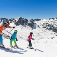 Andorra turisme ski pai e criancas