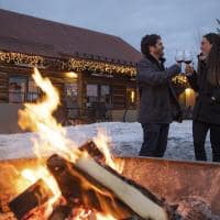 Aspen Colorado cabana Lynn Britt jantar vinho casal jantando snowmass