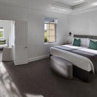 Australia lla the louise stonewell suite quarto