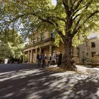 Tourism australia tour caminhando hobart