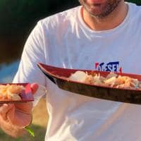 Food and safarri pantanal ceviche de piranha servido