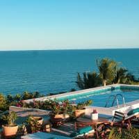 Maitei hotel arraial d ajuda lounge vista