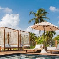 Makena hotel ceara brasil icarai piscina cadeiras