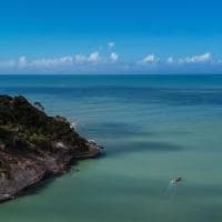 Ponta da juacema bahia caraiva vista aerea mar