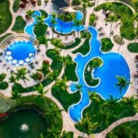 Transamerica comandatuba aerial pool