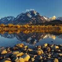 Vista picos Torres del Paine Lago Grey Chile