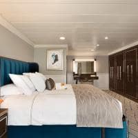 Cruzeiro oceania navio nautica cabine owner suite