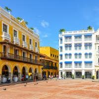 Arquitetura colonial colorida em cartagena colombia