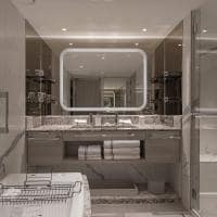 Cruzeiro silversea silvernova master suite banheiro