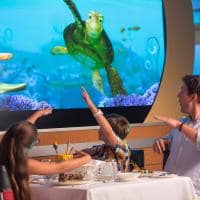 Disney cruise line disney wish familia restaurante