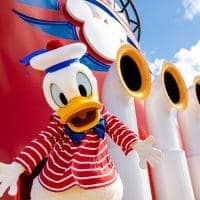 Disney cruise line pato donald