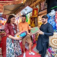 Det visit dubai textile souk casal