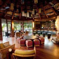 Dua Tale Bar, Likuliku Lagoon Resort