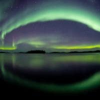 Finlandia laponia aurora boreal no lago nanguniemi inari pertti turunen