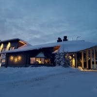 Finlandia rovaniemi santas hotels igloos arctic externa