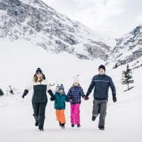 Franca val disere familia passeando