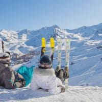 Franca val thorens esquiadores vista montanha