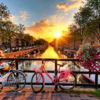 Shutterstock holanda amsterda nascer do sol no canal