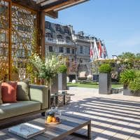 Four seasons hotel london at park lane view garden