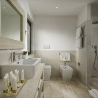 Baglioni resort sardinia junior suite sea view banheiro