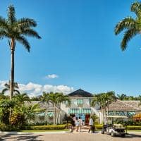 Jamaica round hill hotel and villas chegada casal