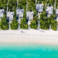 Alila kothaifaru maldives beach villa vista aerea