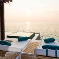 Deluxe overwater pool villa b