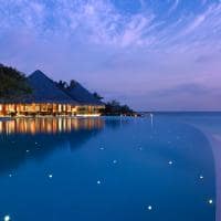 Dusit thani maldives pool
