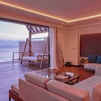 Heritance aarah living room with swing ocean suite