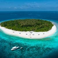 Kuredhivaru resort and spa castaway