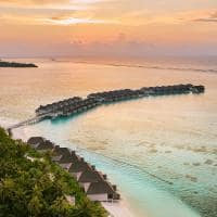 Le meridien maldives vista aerea villas sobre aguas