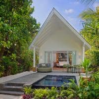 Maldivas amari raaya beach pool villa exterior