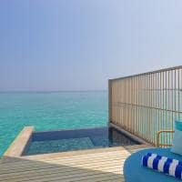 Maldivas amari raaya ocean pool villa deck